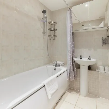 The Kennington Park Crib - Lovely 2Bdr Flat With Garden London Exterior photo